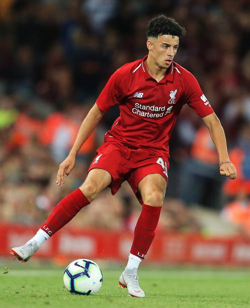 记者：曼联想3000万镑卖掉霍伊伦，在和潜在俱乐部谈判（记者：曼联为霍伊伦标价3000万镑，正与潜在俱乐部洽谈）