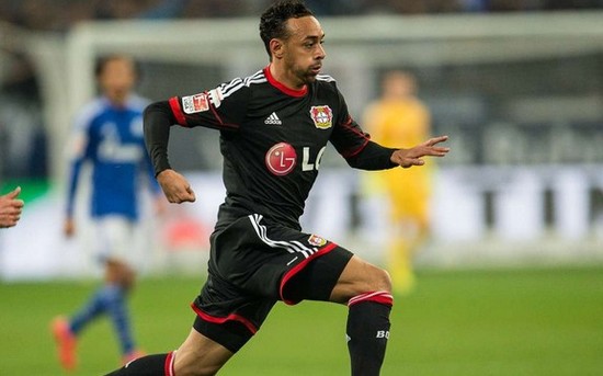 刘若钒庆祝海港队夺冠：人生第一个中超冠军🏆（刘若钒喜迎生涯首个中超冠军，海港加冕）