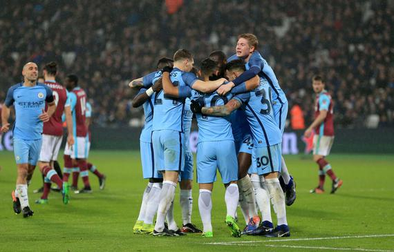 马卡：皇马密切关注科莫后卫拉蒙，英超多队也展开考察（马卡报：皇马紧盯科莫后卫拉蒙，英超多队亦派人考察）