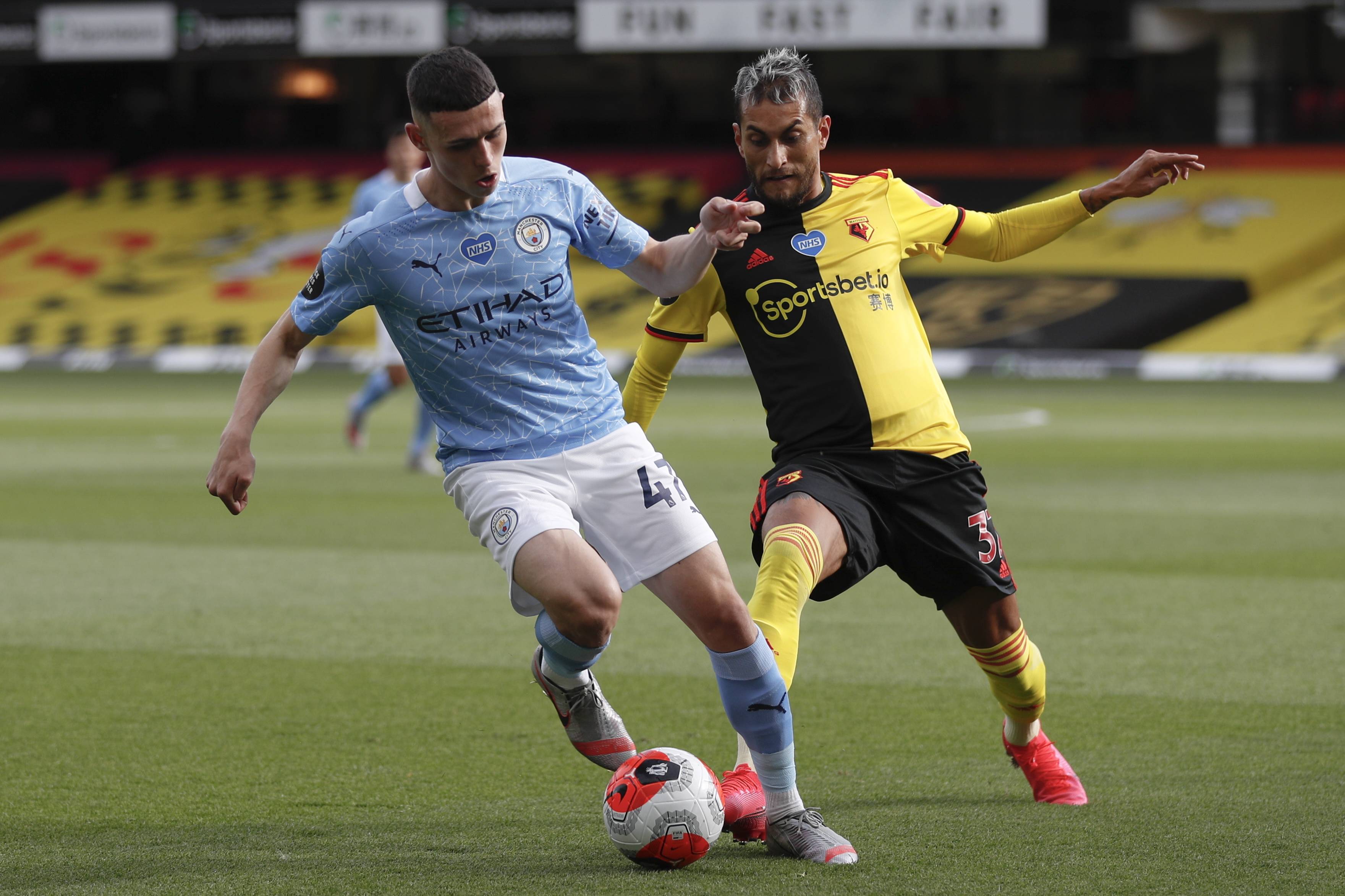 魔笛：没有穆帅我不会去皇马；刚到时C罗对我说“终于来了”（莫德里奇：穆里尼奥是我赴皇马关键；报到时C罗笑言终于等到你）