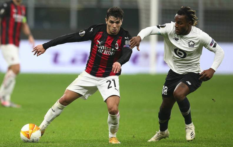 火记：谢泼德在进攻端火力十足，未来将牢牢占据火箭的首发（随队记者：谢泼德进攻端火力爆表，未来有望稳固火箭首发）