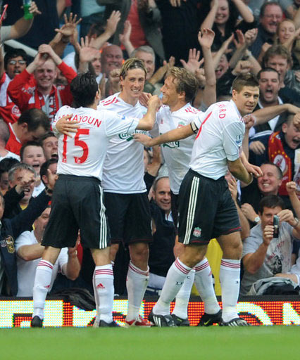 【壁纸】——C罗在皇马（皇马时期C罗壁纸）