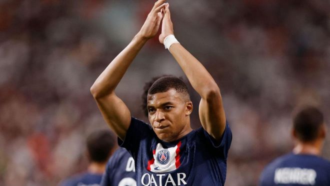 曼纳：不着急续约安古伊萨；丁丁手术成功；卢卡库几周内归队（曼纳：安古伊萨续约不着急；德布劳内手术顺利；卢卡库数周内回归）