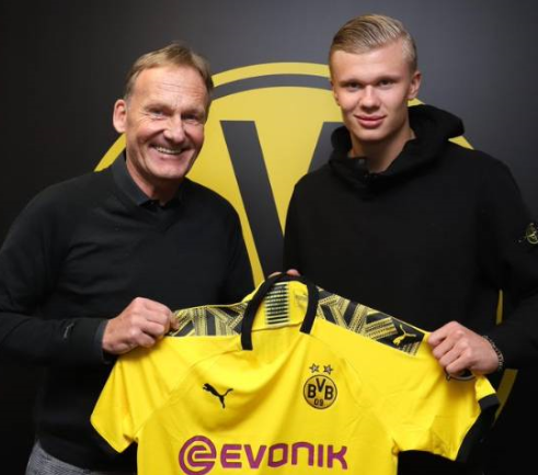 多古：芒特传球传得好，我的射门有点幸运（多古赞芒特传球出色：我的射门多少有点运气）