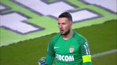 曼联vs西汉姆联前瞻：齐尔克泽重拾信心 红魔主场无惧铁锤帮（曼联迎战西汉姆前瞻：齐尔克泽状态回升，红魔主场底气十足）