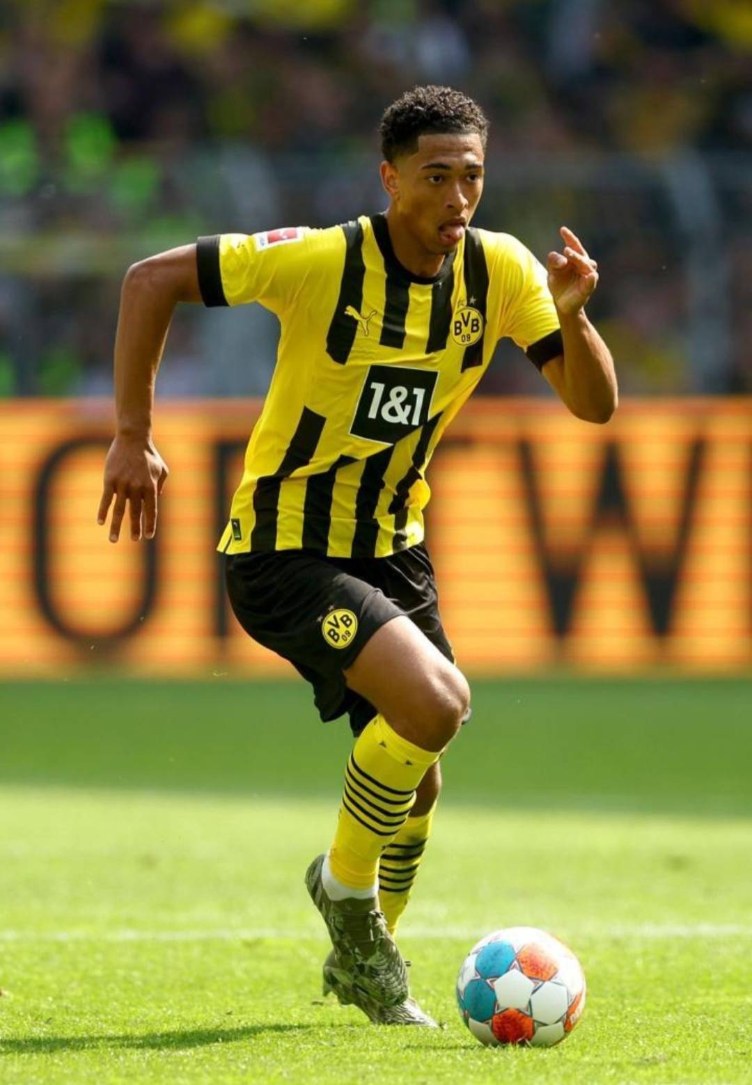 上海U20男足进全运8强，蒯纪闻：没有徐根宝指导我们出不了线（上海U20闯入全运会八强 蒯纪闻：若无徐根宝指点难以出线）