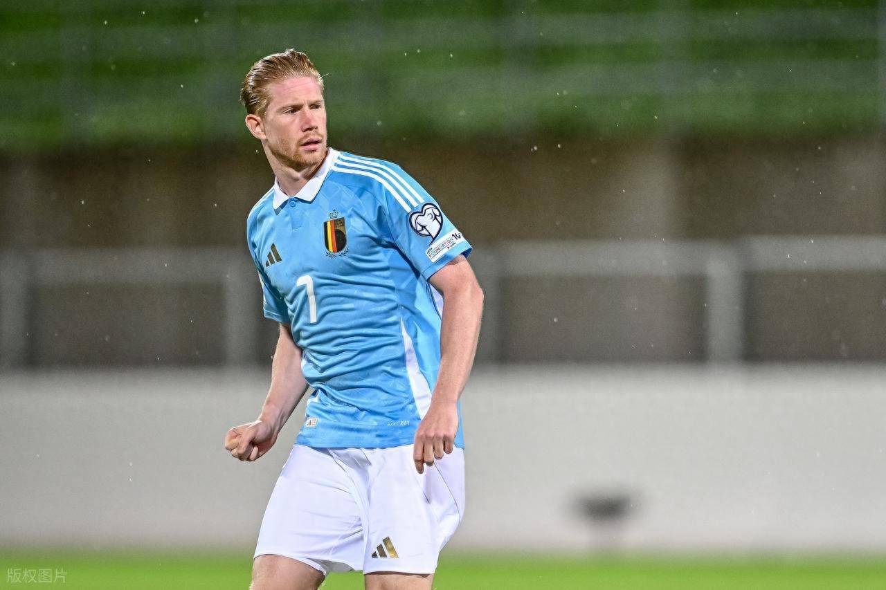 末节反超，全场炸裂（最后一节逆转取胜，全场沸腾）