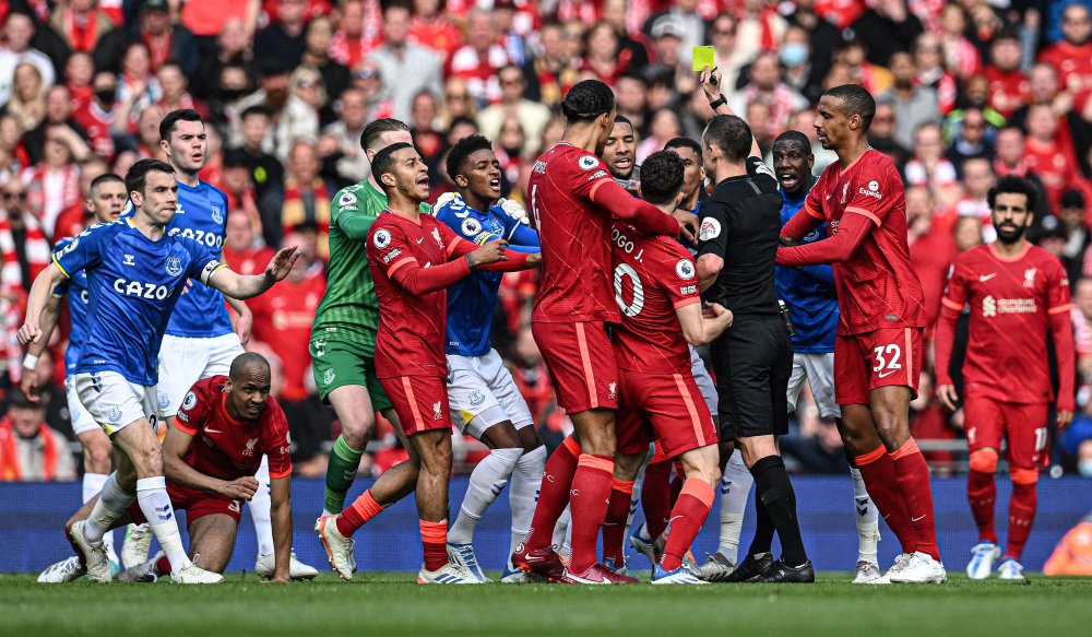 帕尔马官方：铃木彩艳成功接受手指骨折手术；据悉伤缺3个月（帕尔马官宣：铃木彩艳手指骨折手术成功，预计缺阵三个月）