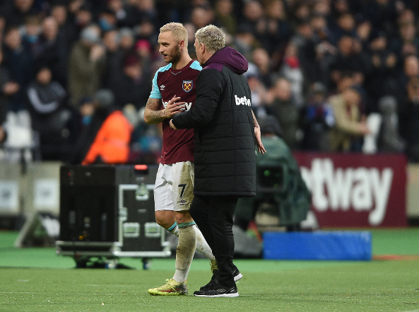 洛杉矶快船以131-116击败黄蜂，哈登55分创队史新高，成为NBA第四位得分超55分的球员，表现惊艳。（哈登55分创快船队史纪录，快船131-116擒黄蜂，成NBA55+得分第四人）