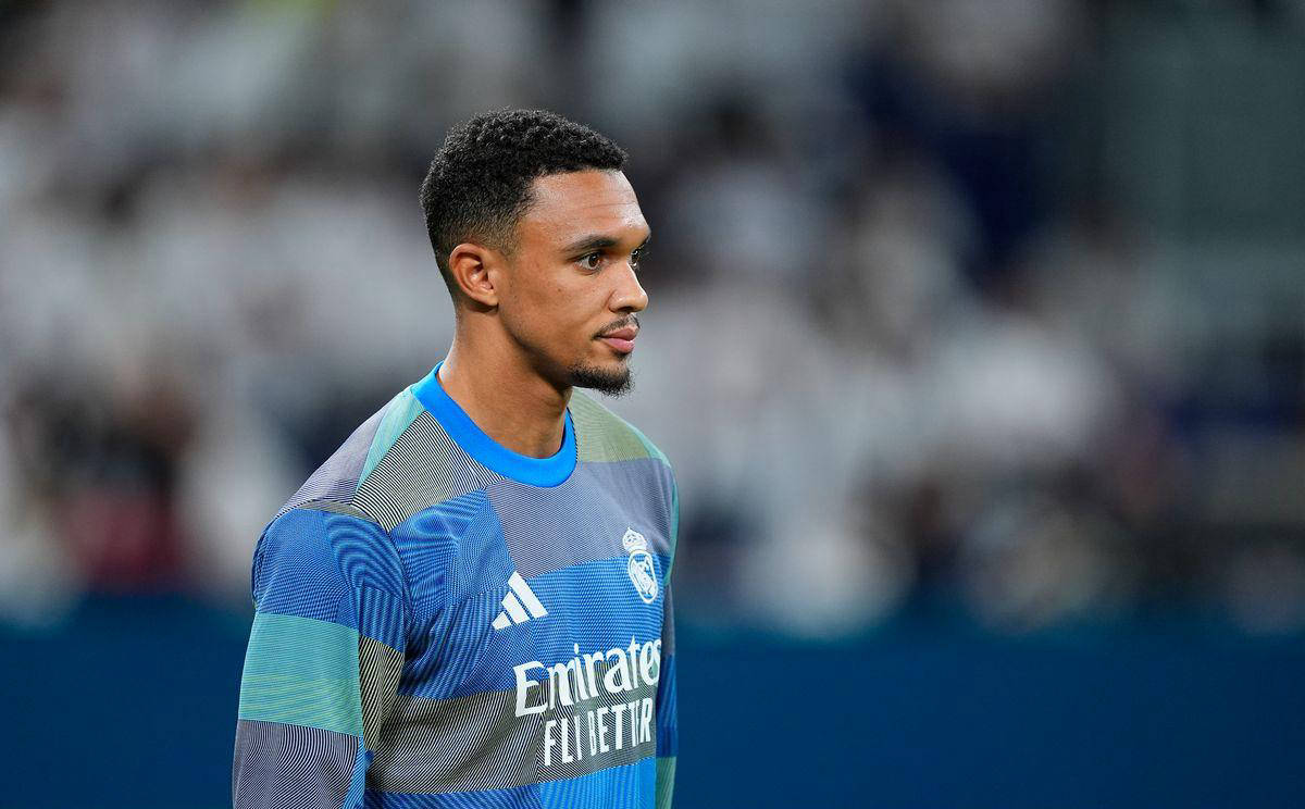 斯洛特：我没说过不会找萨拉赫谈；近三场联赛我们已经有改变（斯洛特澄清：从未表示不会与萨拉赫沟通，近三轮联赛球队已有变化）